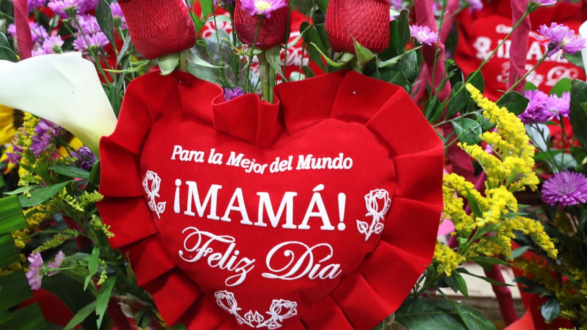 Derrama económica de más de 4 mil 561 mdp por Día de las Madres en la Ciudad de México